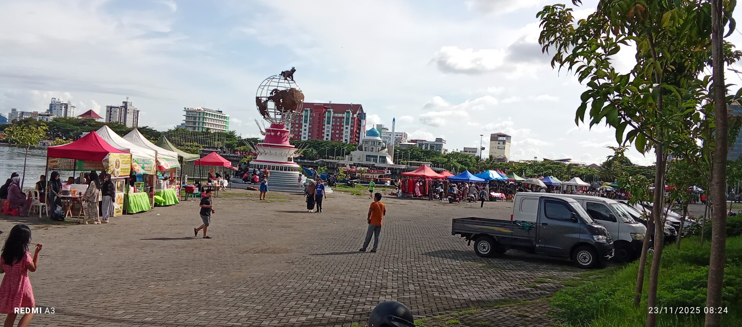 Pemkot Makassar Mulai Uji Coba Sunday Market di MNEK, Pedagang Kembali Berjualan