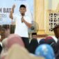 Bupati Sidrap Serahkan Zakat dan Sedekah ke 1.200 Warga Pitu Riase