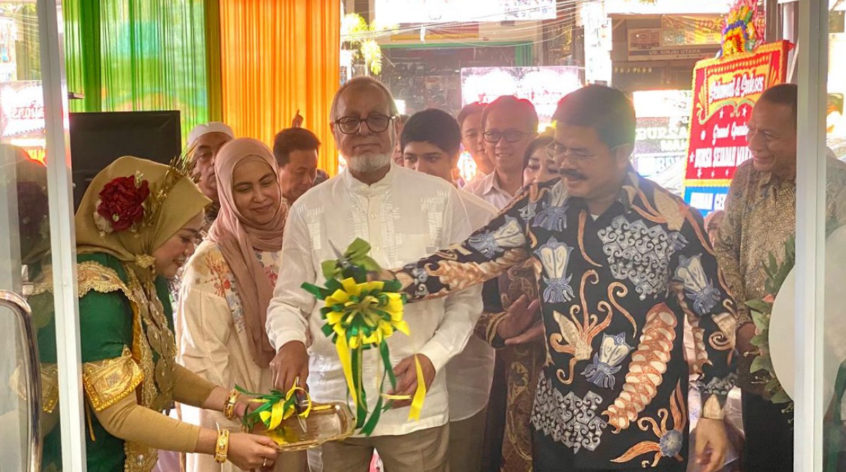 Kolaborasi Aras dan CEO Heera SKV, Bursa Sajadah Resmi Ekspansi ke Makassar