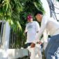 Pemerintah Kota Makassar memperingati Hari Lingkungan Hidup (HLH) Sedunia 2026 dengan menggelar aksi plogging atau jalan sehat sambil memungut dan memilah sampah