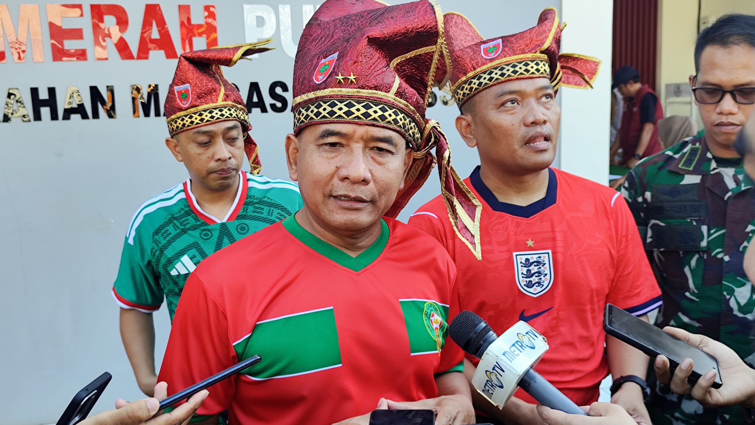Kodam XIV/Hasanuddin Meriahkan Piala Dunia 2026 Lewat Nobar dan Bakti Sosial