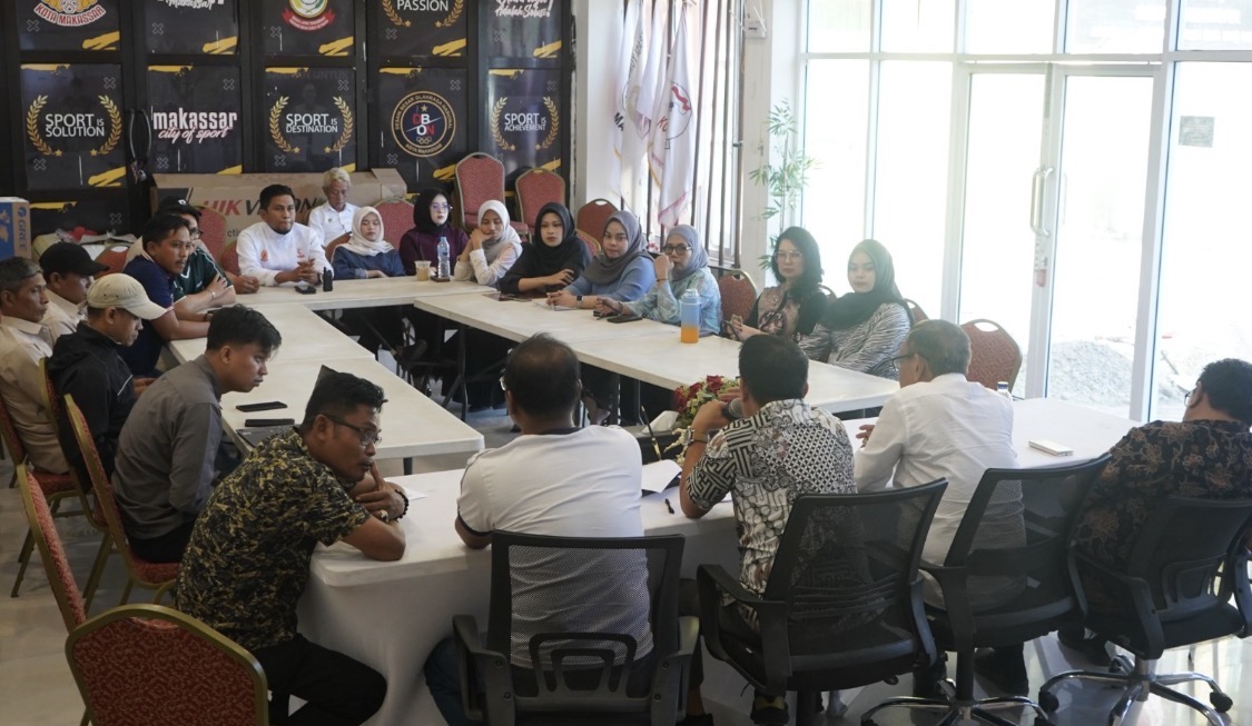 Gelar Rapat, KONI Makassar Perkuat Kinerja Kesekretariatan
