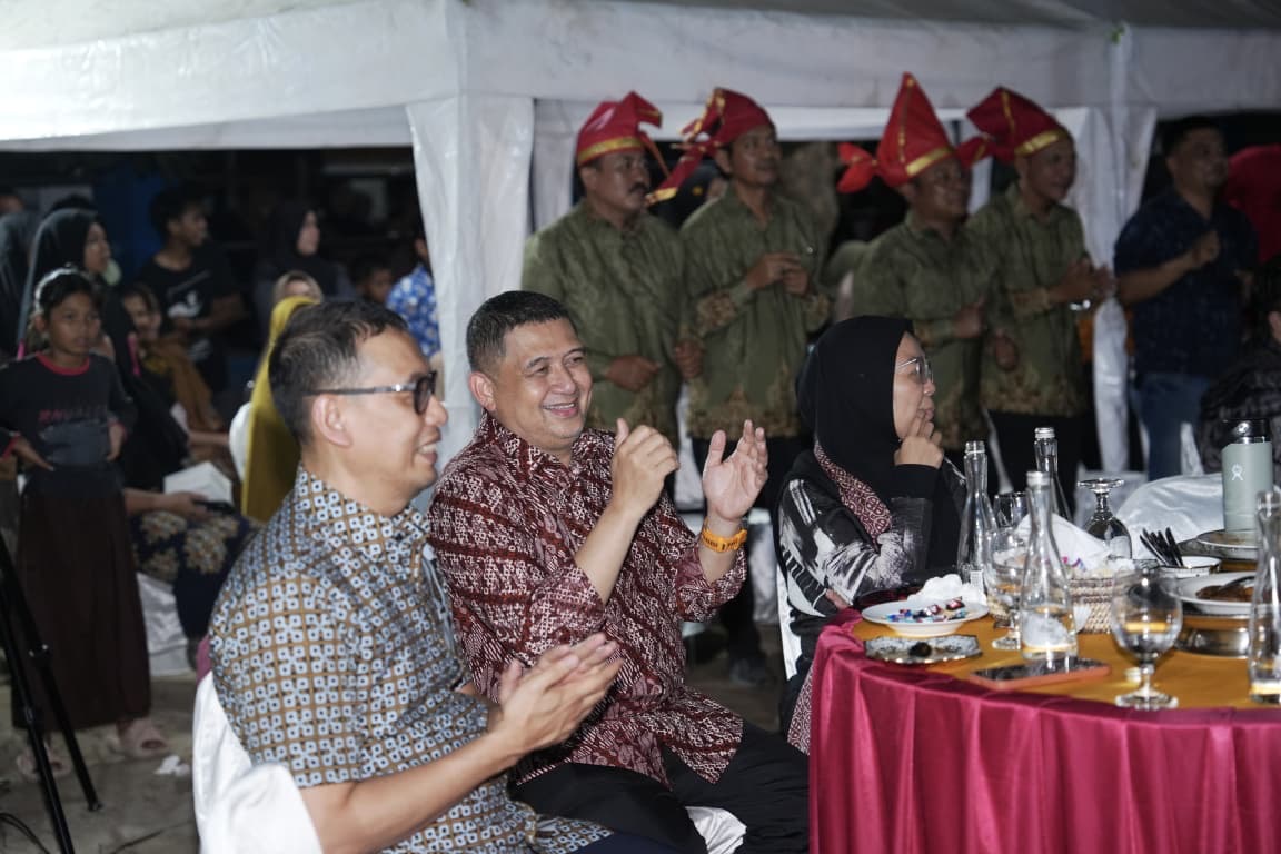 Tak Ingin Warga Pulau Terpinggirkan, Appi Fokus Benahi Air Bersih hingga SDM Aparatur Dikebut