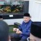 Wali Kota Makassar, Munafri Arifuddin alias Appi, menghadiri langsung kegiatan panen melon di kawasan urban farming Masjid Bin Baz Bukit Baruga