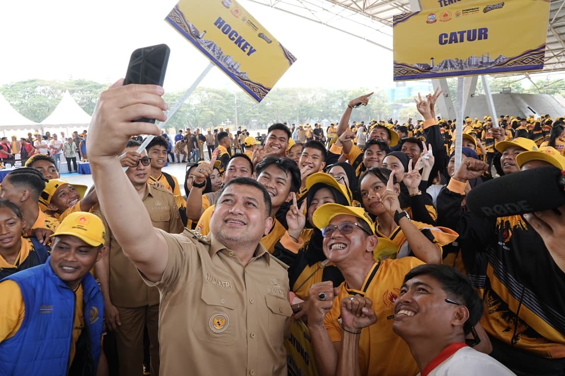 Lepas Kontingen Porprov, Wali Kota Appi Siapkan Bonus Bagi Atlet Berprestasi