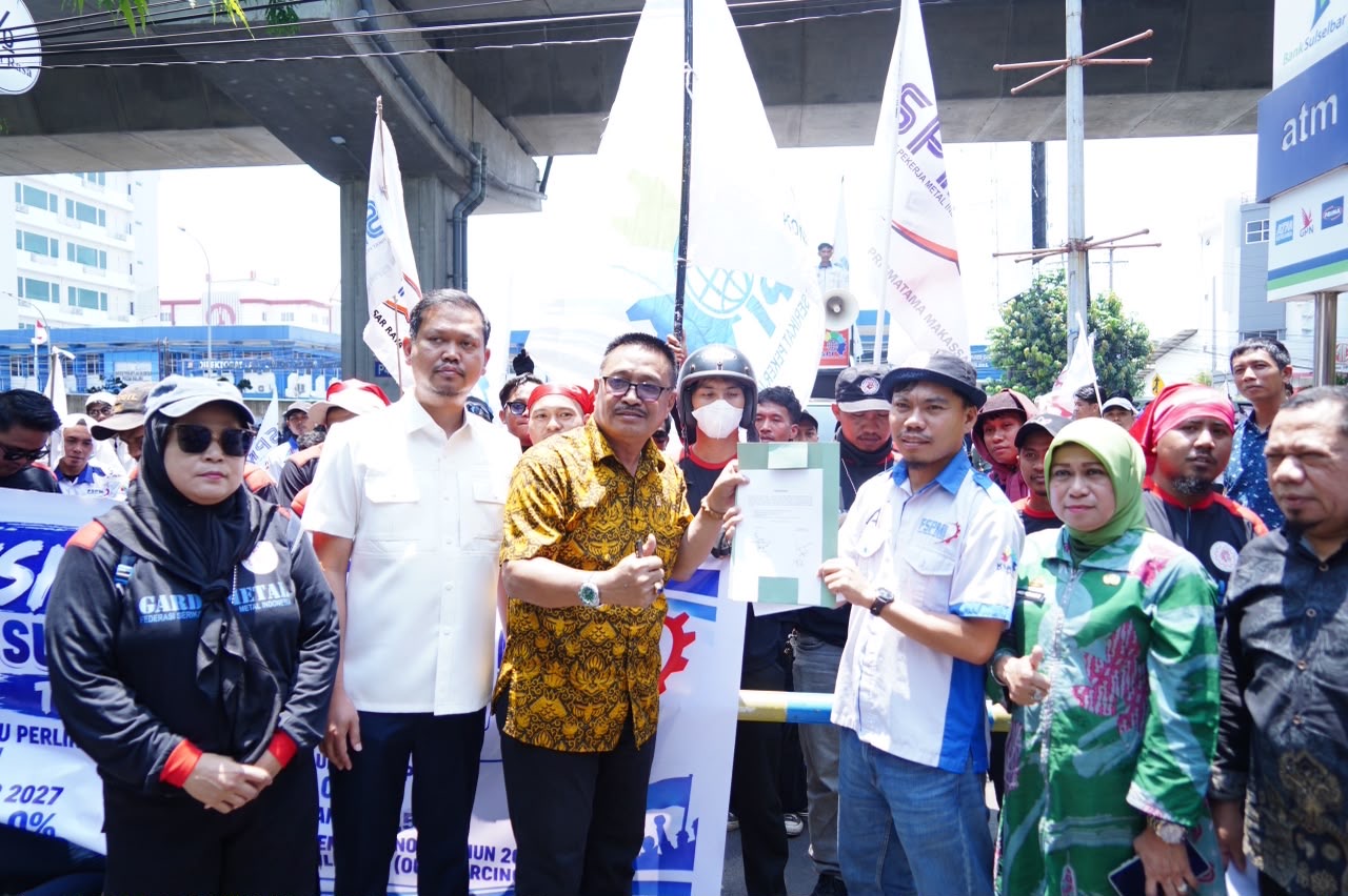 Terima Aspirasi Buruh, Patudangi Janji DPRD Sulsel Segera Sampaikan Tuntutan ke DPR RI