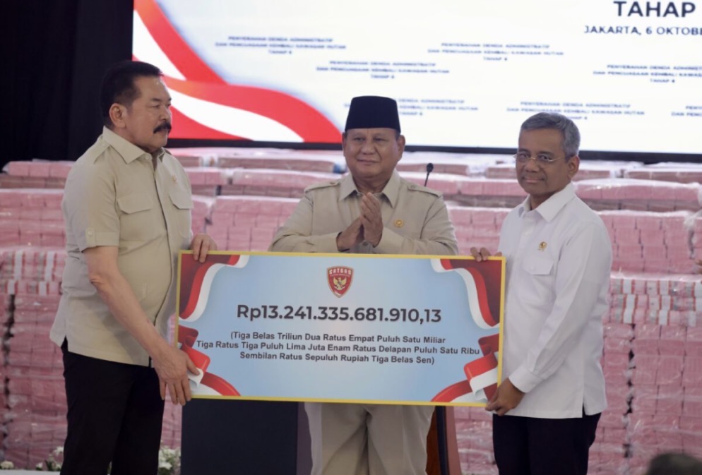 Penertiban Kawasan Hutan Berat, Prabowo Ingatkan Jajarannya Tak Mundur Berantas Perampokan Kekayaan Negara